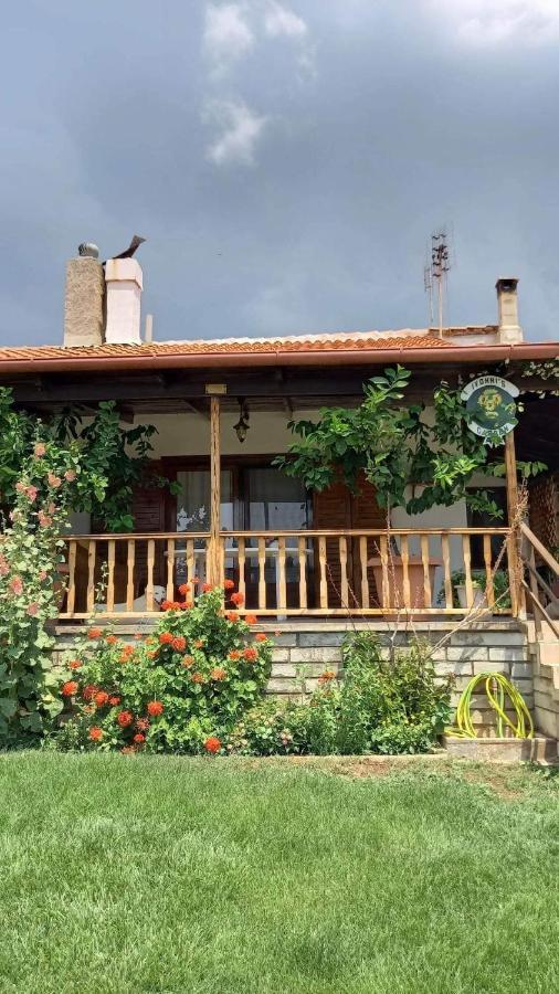 Ivonnis Garden Villa Mesimvria  Exterior foto